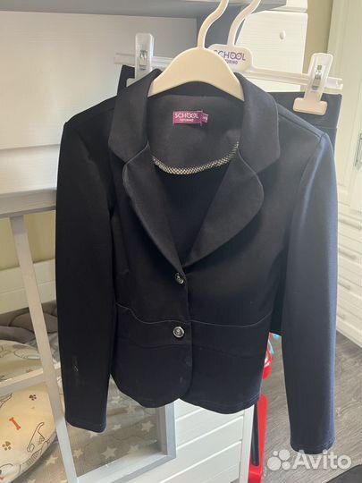 Школьный костюм 146 для девочки