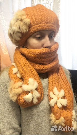 Женский шарф шапка с мехом