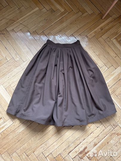 Юбка с карманами