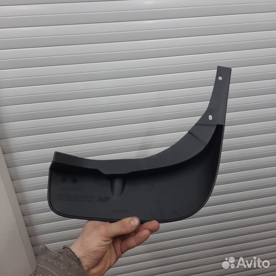 Брызговик зад. Л. Renault Duster 2/2021