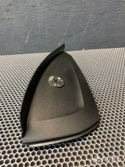 Накладка на торпедо передняя правая Bmw X7 G07