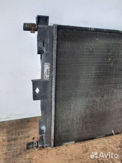 Радиатор основной Renault Grand Scenic минивэн 1.6