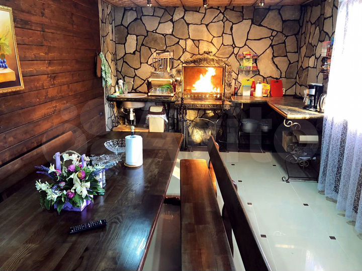 Дом 148 м² на участке 7 сот.