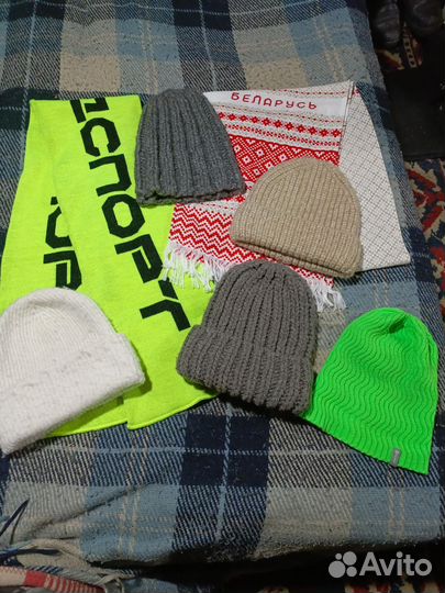 Шапки и шарфы женские
