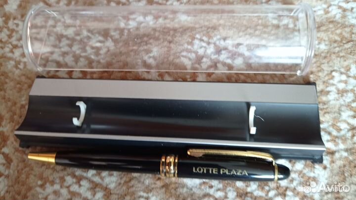 Ручка шариковая подарочная