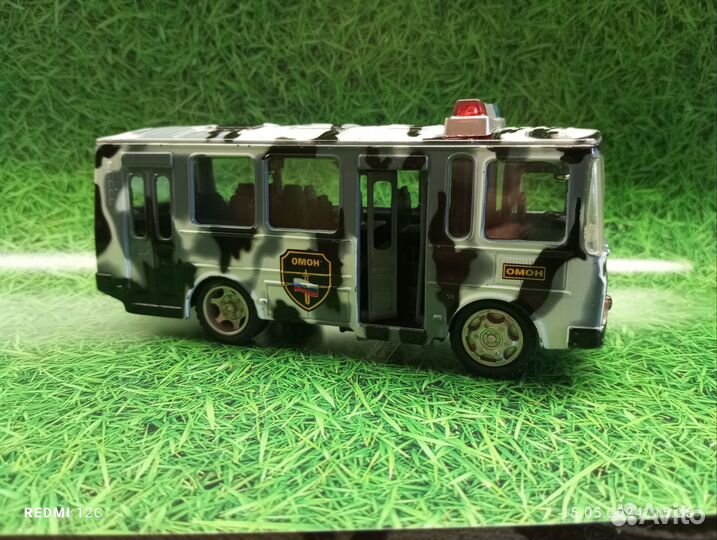 Модель металлическая свет/звук