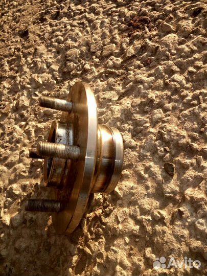 Ступичный узел на nissan AD