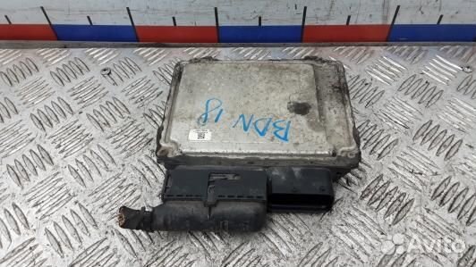Блок управления двс volkswagen passat B6 (BDN18PC0