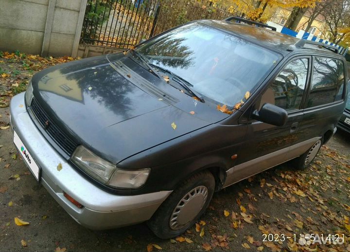 Mitsubishi Space Runner 1.8 МТ, 1993, 259 000 км