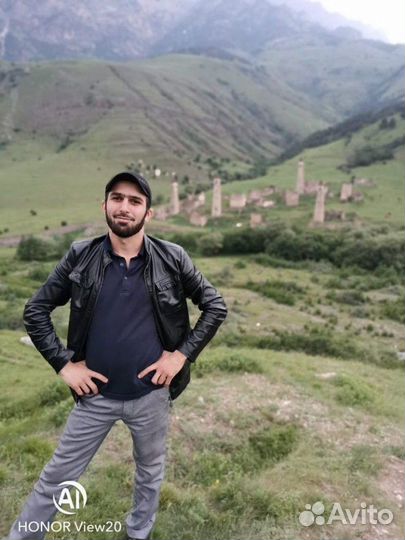 Оператор эвм,работник склада,программист