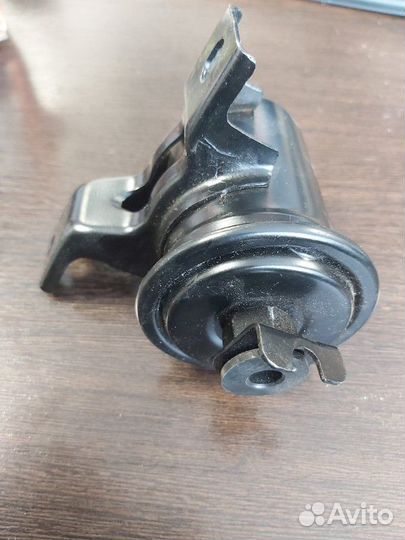 Фильтр топливный Toyota Camry