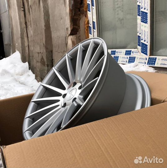 Диски Stance Wheels SC-6 R20 на BMW F10 Camaro