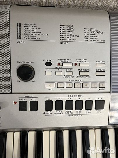 Синтезатор yamaha