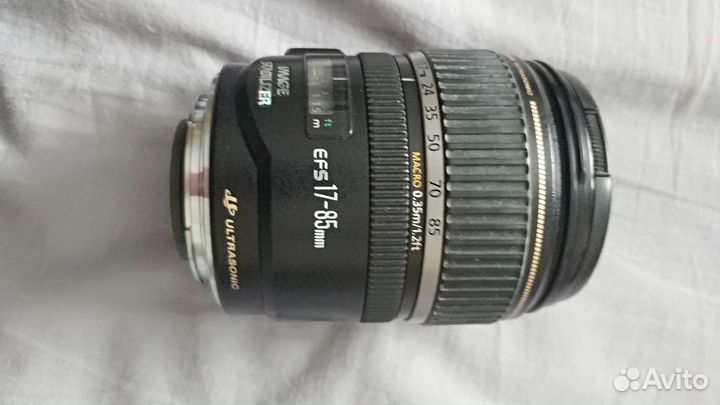 Зеркальный фотоаппарат Canon 50d