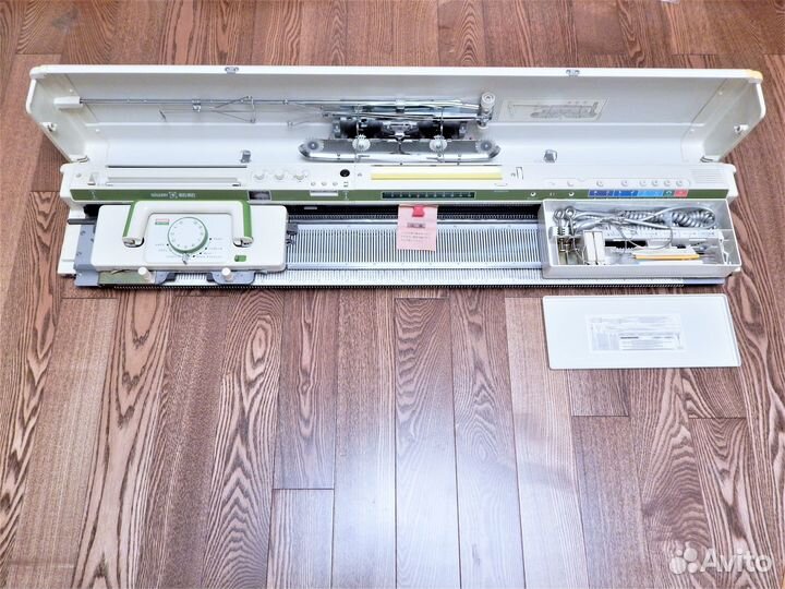 Silver Reed SK500 вязальная машина