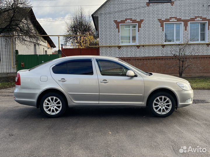 Skoda Octavia 1.8 МТ, 2011, 229 500 км