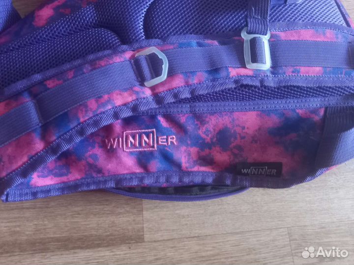 Портфель(рюкзак) школьный для девочки