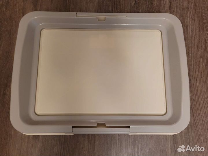 Лоток для собак под пеленку