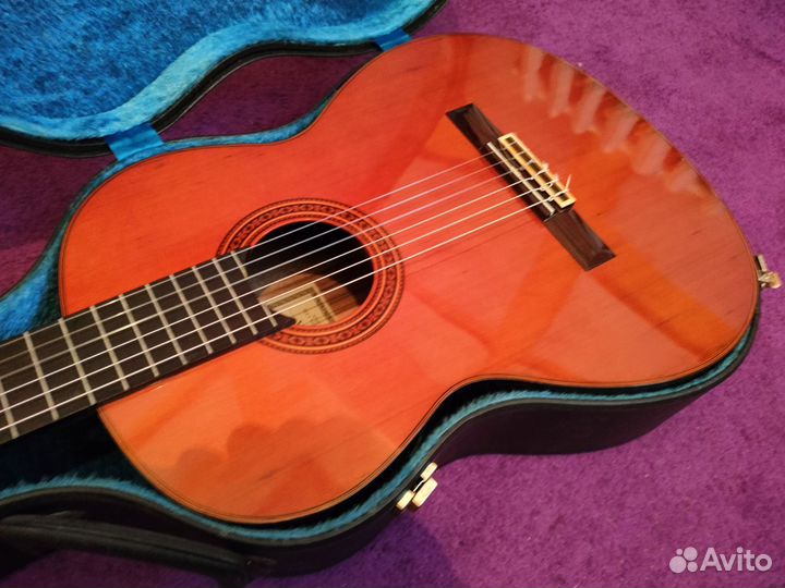 Классическая гитара Yamaha C300a