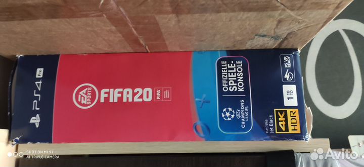 Игровая приставка ps4 pro