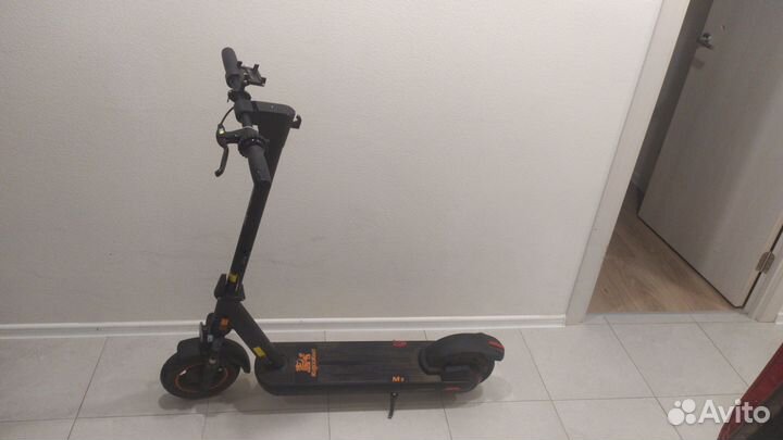 Продаю Электросамокат kugoo KGK M3 Black