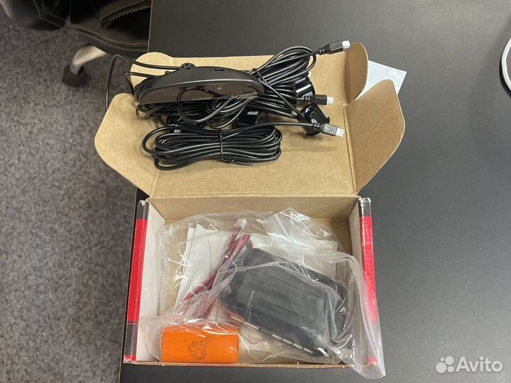 Парковочный радар парктроник новый черный 4 датч