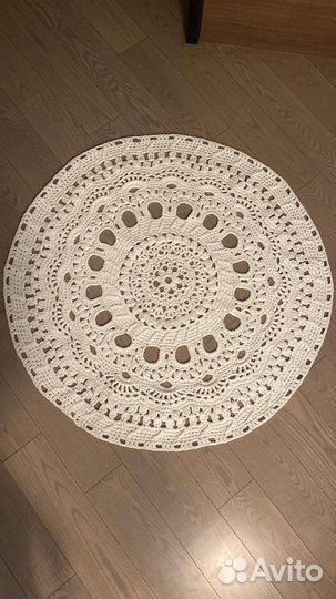 Ковер из полиэфирного шнура