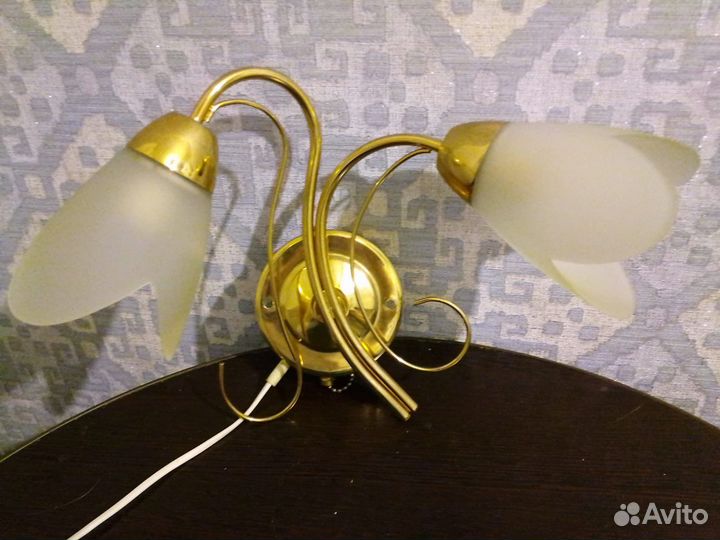 Светильник настенный