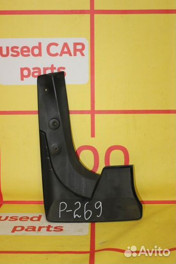 Брызговик задний правый - Toyota Rav 4