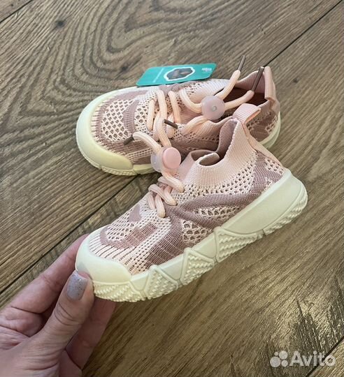 Новые кеды/слипоны р 23,31