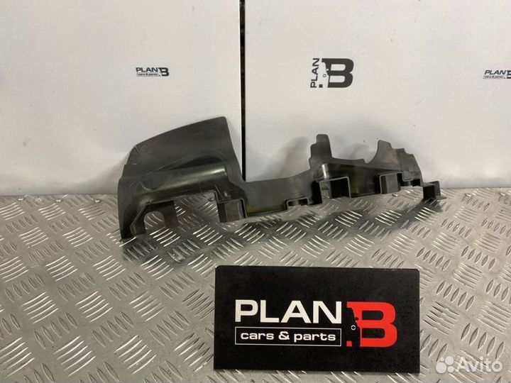 Воздуховод радиатора передний левый Audi А4 B7