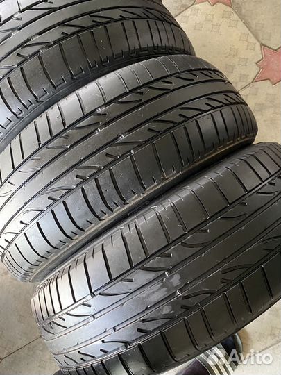 Bridgestone Dueler 684 215/65 R16