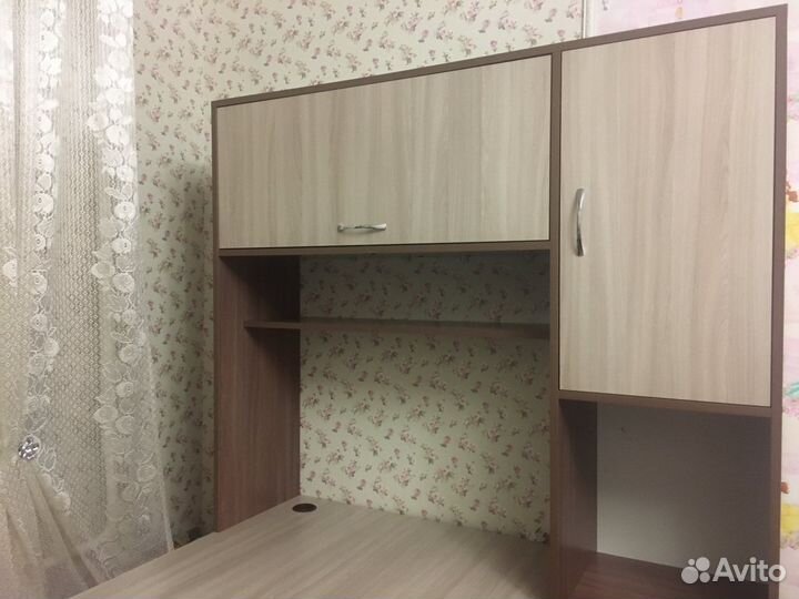 Компьютерный стол новый