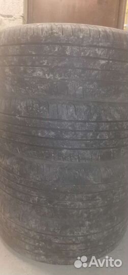 Goodyear EfficientGrip 225/55 R19