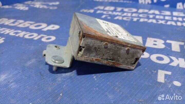 Блок управления парктроником Nissan Murano Z50