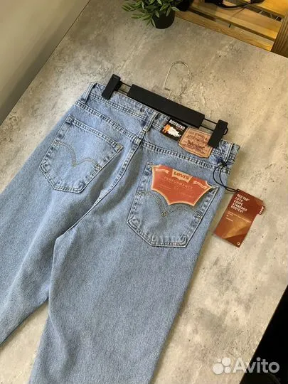 Джинсы Levis мужские