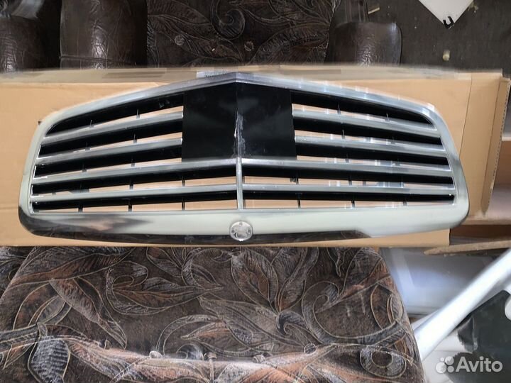 Решетка радиатора mercedes w221