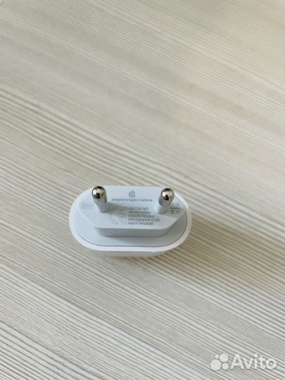 Зарядка на iPhone блок адаптер 20w type c