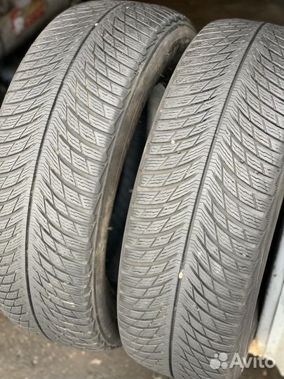 Michelin Alpin 5 245/40 R19
