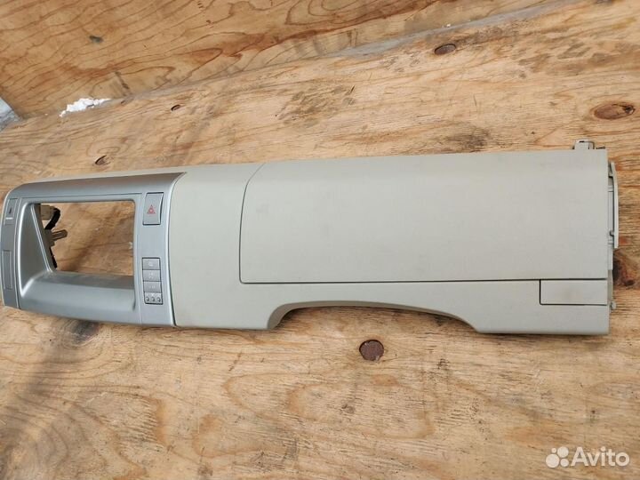 Панель передняя салона (торпедо) Toyota Estima 3