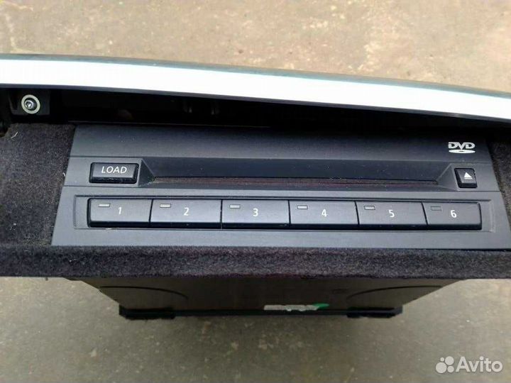 Панель бардачка +DVD-changer BMW 7 серии