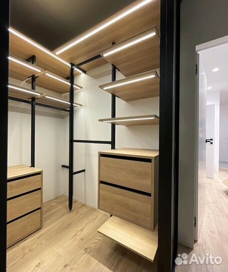 Гардеробная высота 260