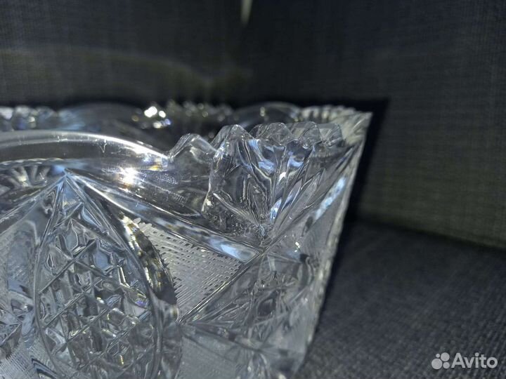 Хрустальная ваза конфетница
