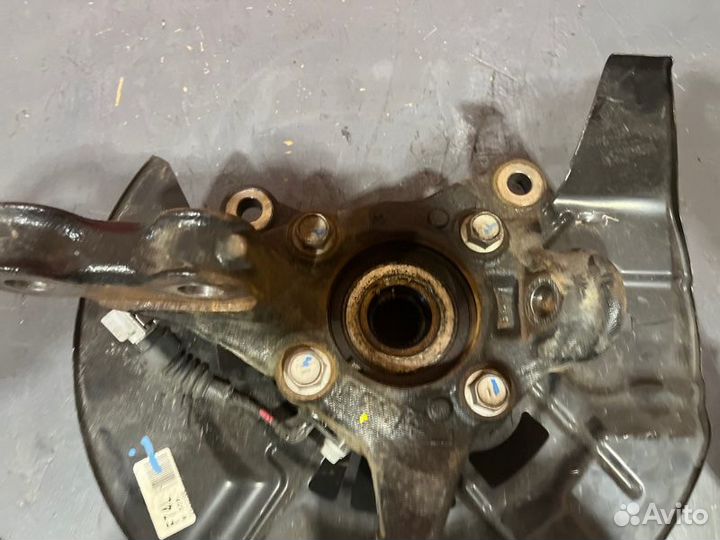 Кулак поворотный левый Lexus Rx 4 450Н 2021