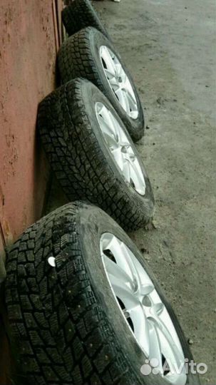 Volkswagen touareg колёса 235x65R17