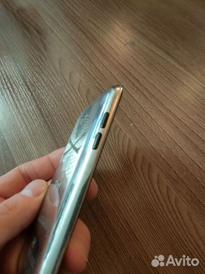 Плеер iPod touch 3 на 32гб