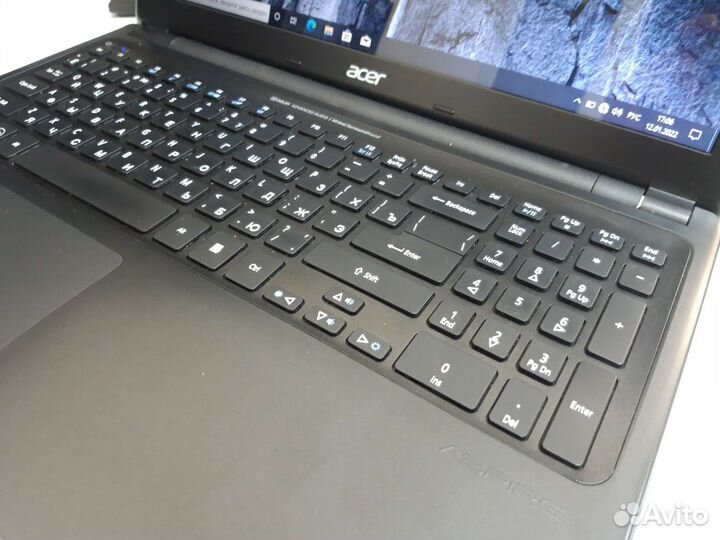 Тонкий Acer 15.6 C2D/4gb/intel HD