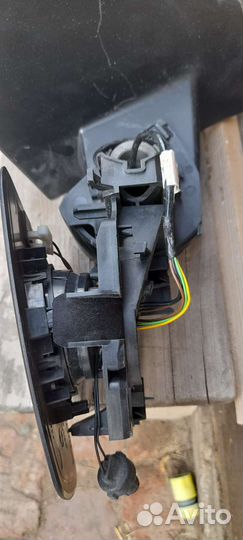 Боковое зеркало на renault
