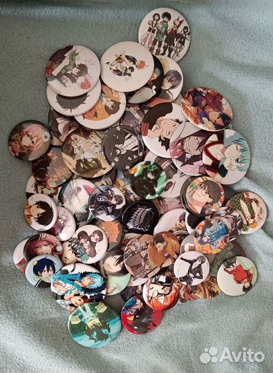 Значки и брелоки