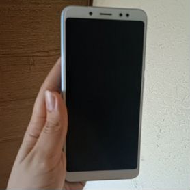 Xiaomi Redmi Note 5, 4/64 ГБ